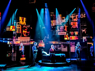 Dear Evan Hansen אוון הנסן היקר Dear Evan Hansen אוון הנסן היקר