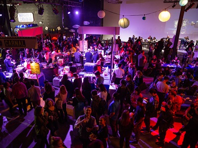 שוק לילה מגניב Smorgasburg x VICE Night Market שוק לילה מגניב Smorgasburg x VICE Night Market